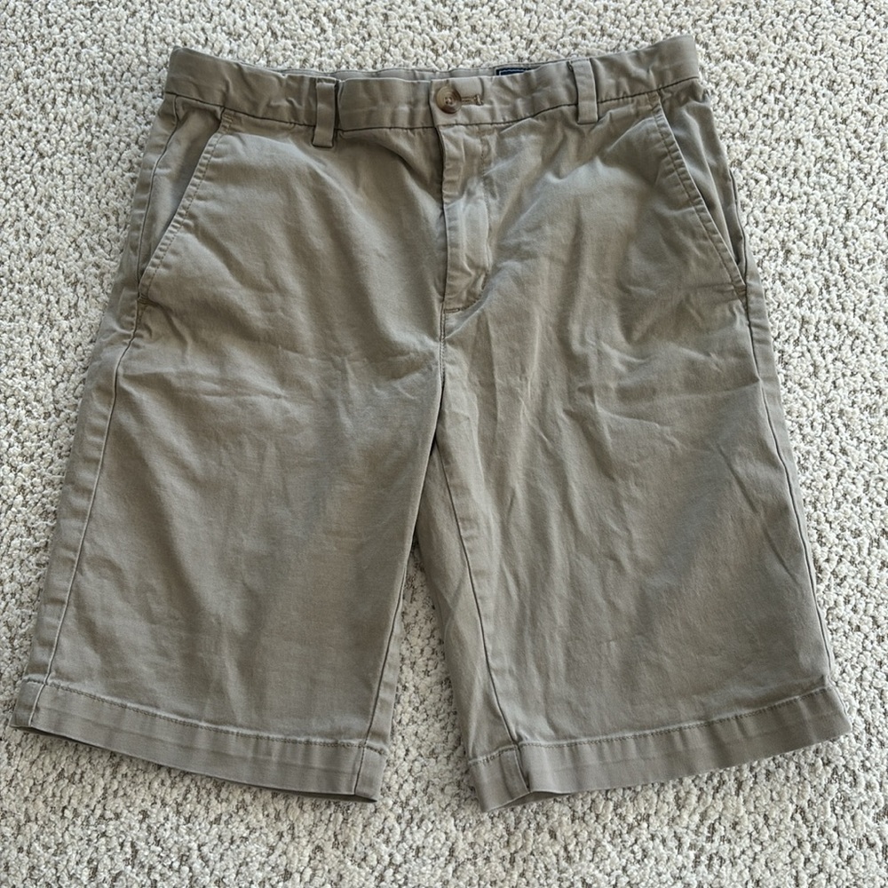 Vineyard Vines Boy’s 9” Breaker Short in Khaki Size 16